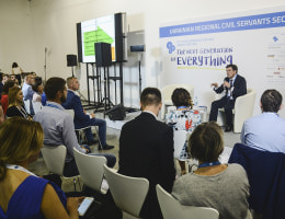 За smart-спеціалізацією майбутнє розвитку регіонів,  — Геннадій  Зубко на форумі YES